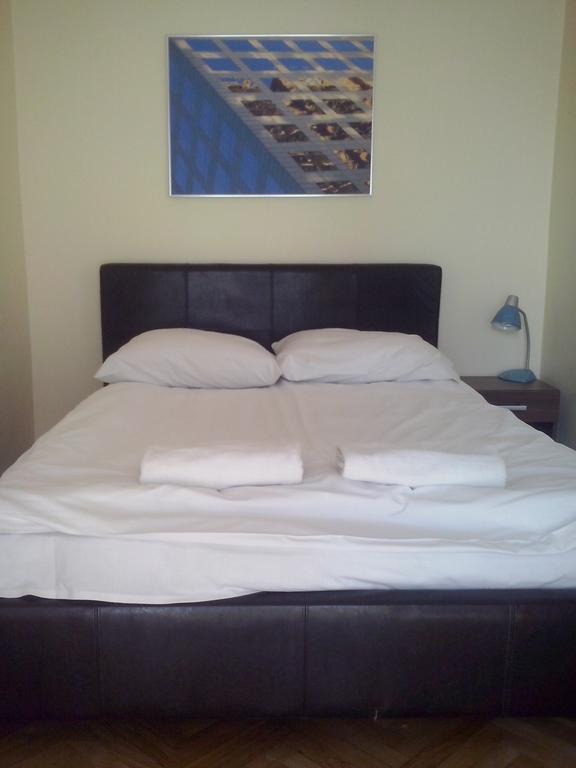 Apartament Familia Apartment Krakow Ngoại thất bức ảnh